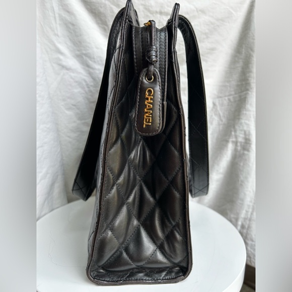 Vintage Chanel Black Lambskin Quilted Tote - Picture 5 of 7